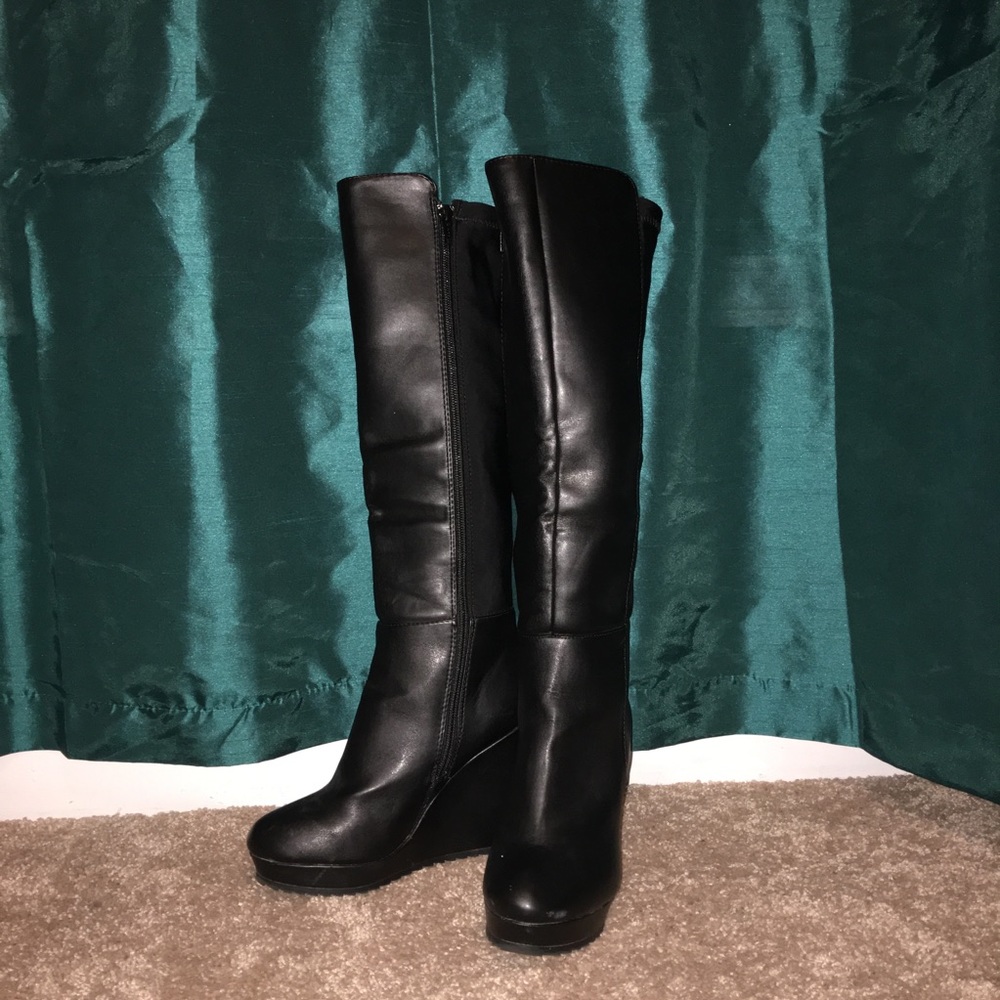 Black Leather APT.9 Boots